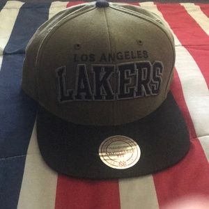 Nostalgia Mitchell & Ness Los Angeles Lakers Hat!